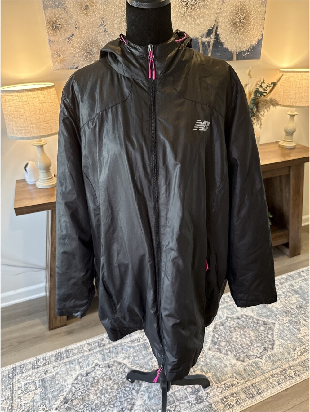 Women’s New Balance Rain Jacket Size 2XL